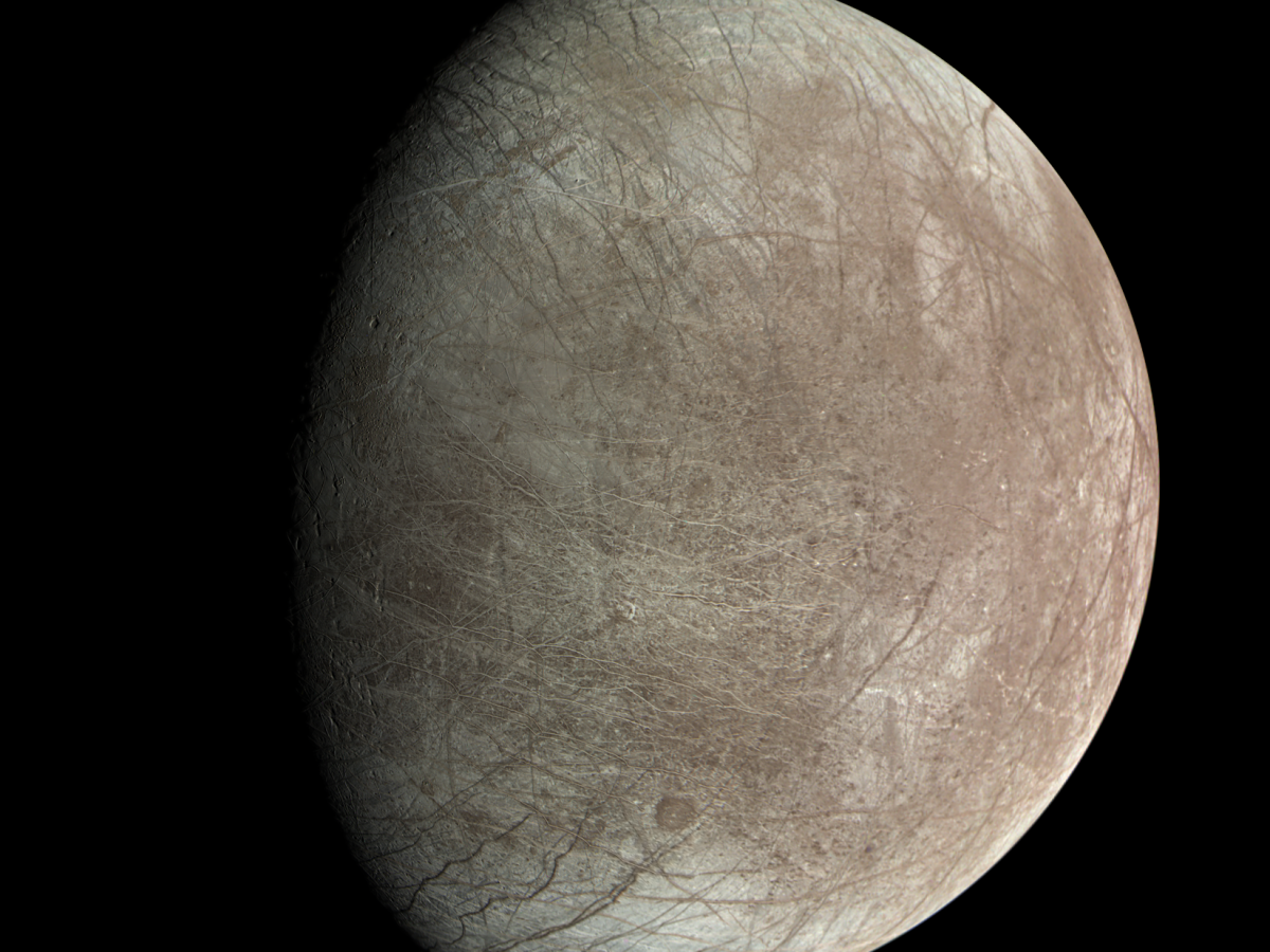 Juno bietet hochauflösende Ansichten der eisigen Hülle Europas